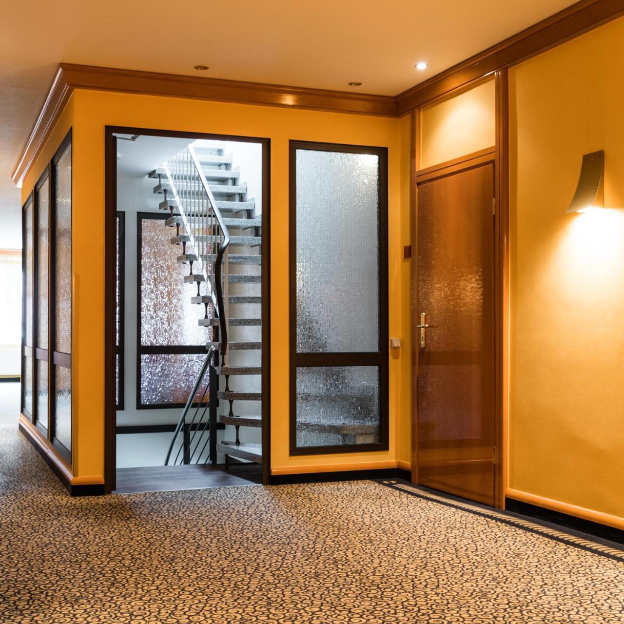 Hotel Matthias Gnarrenburg エクステリア 写真