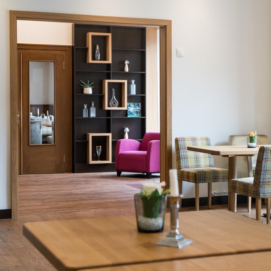 Hotel Matthias Gnarrenburg エクステリア 写真
